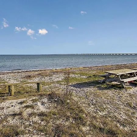 Two-bedroom In Semesterbostad *